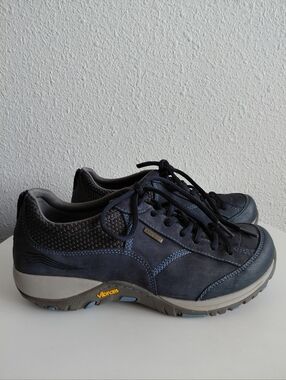 DANSKO Paysley Waterproof Vibram Walking Shoes